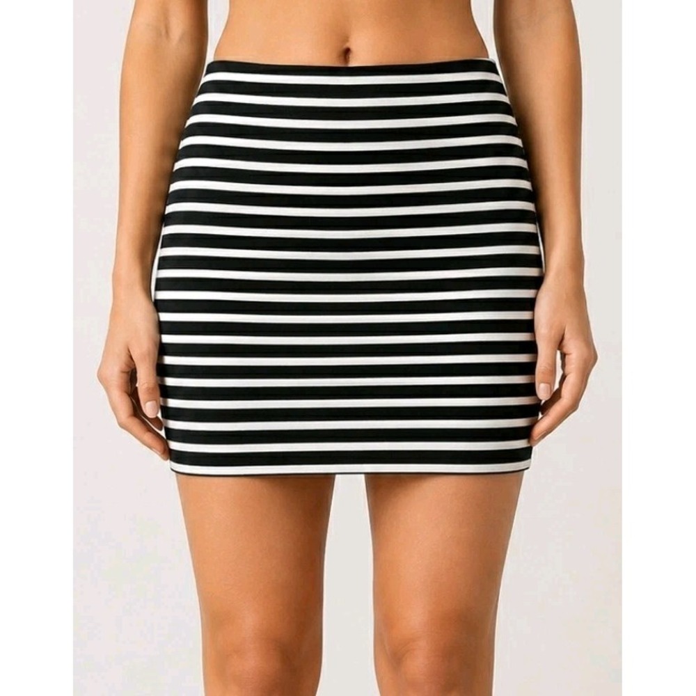 Old Navy Black Pencil Mini Skirt Striped Womens Large Knit Stretch Pull On